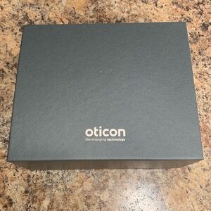 NWOT Oticon Hearing AIDS and accessories